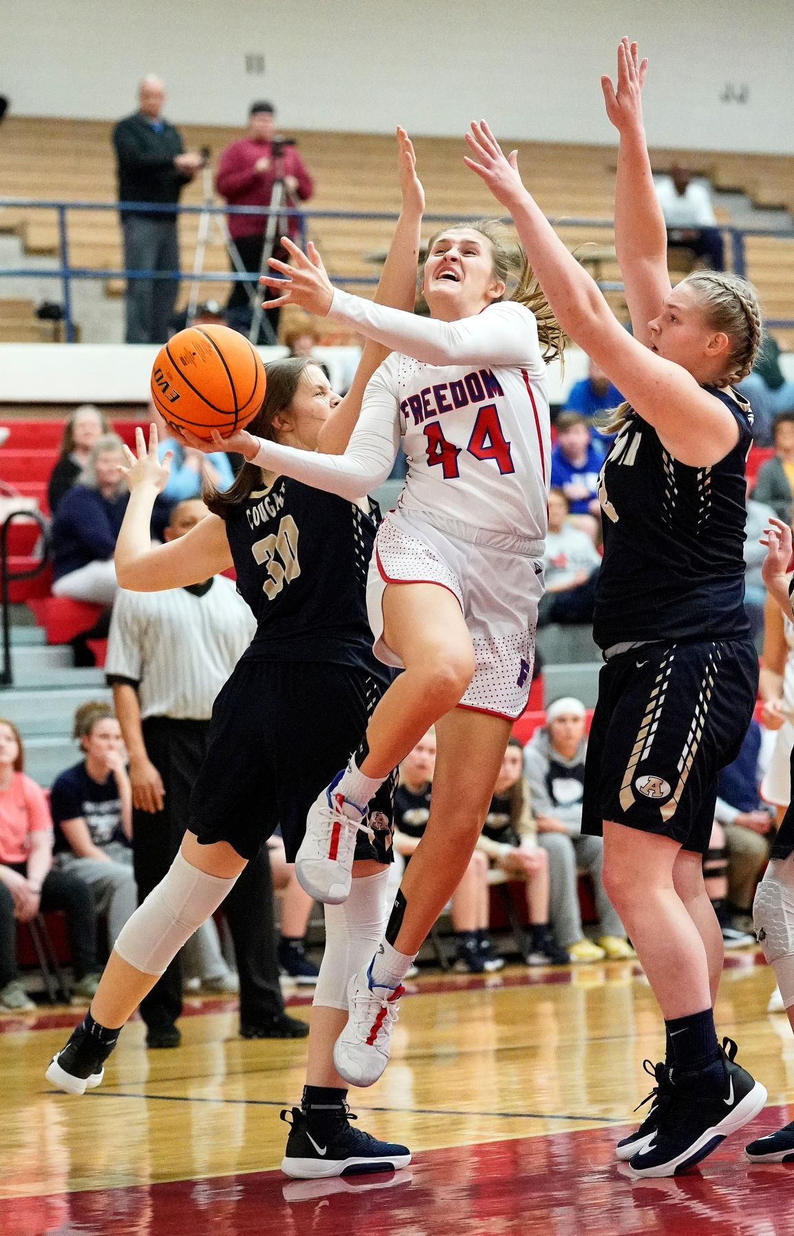 200114 FHS BBALL 2.jpg